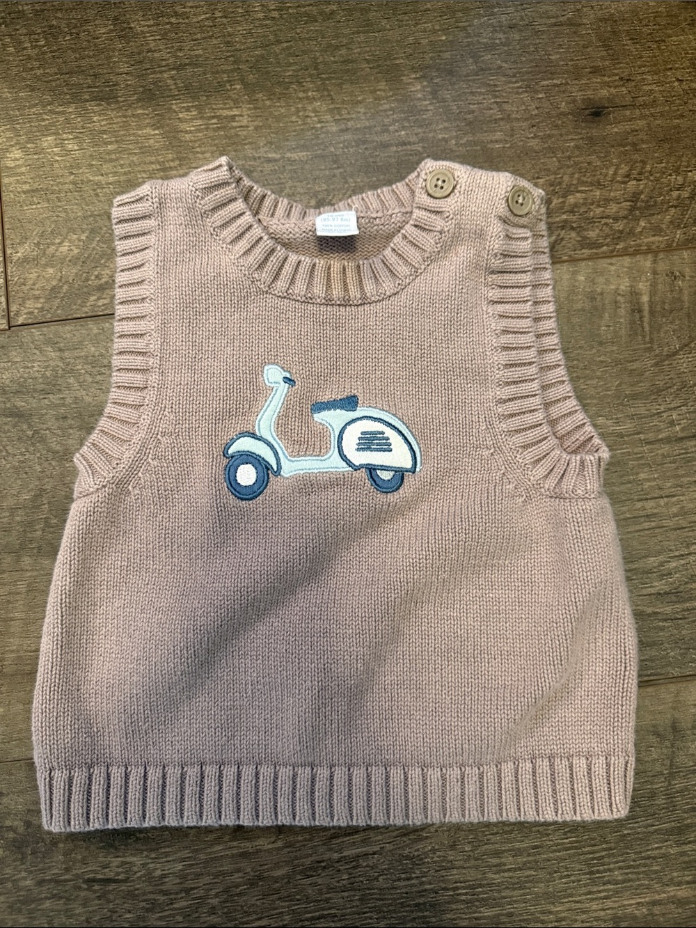 Baby sweater vest